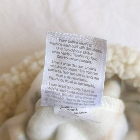 chick pea fair isle print fleece & sherpa baby winter hat tuque - Picture 4 of 4